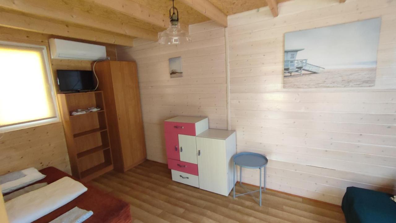 Pietrowe Domki Klif 6Os,Duze Tarasy Dzika Plaza Laka Bociek Duze Tarasy Szlaki Rowerowe Pieski 25Zldzien Debina  Buitenkant foto